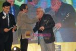 Dharmendra, Yash Chopra at Lions Gold Awards in Bhaidas Hall on 14th Jan 2010 (2).JPG